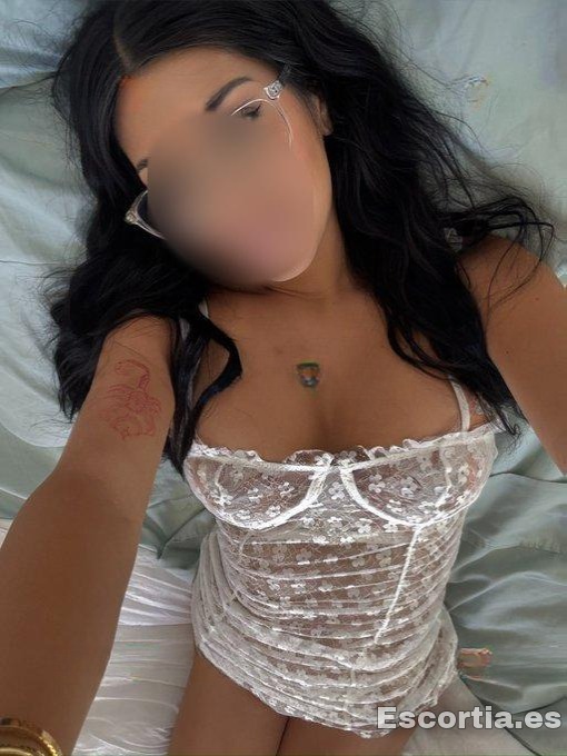 Señorita 28 photo 4