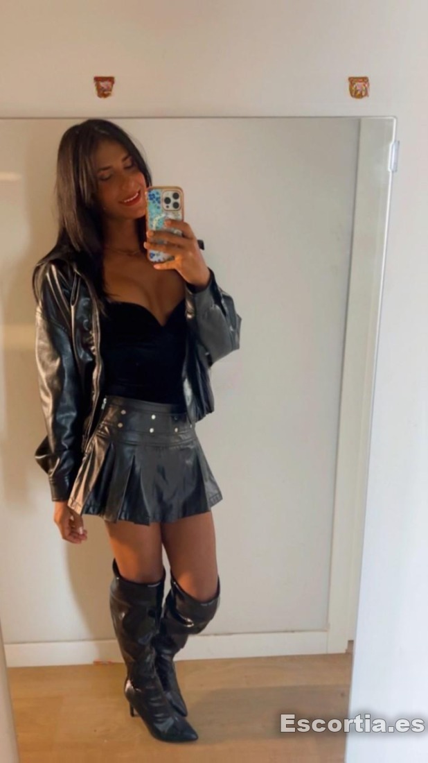 Alejandra photo 3
