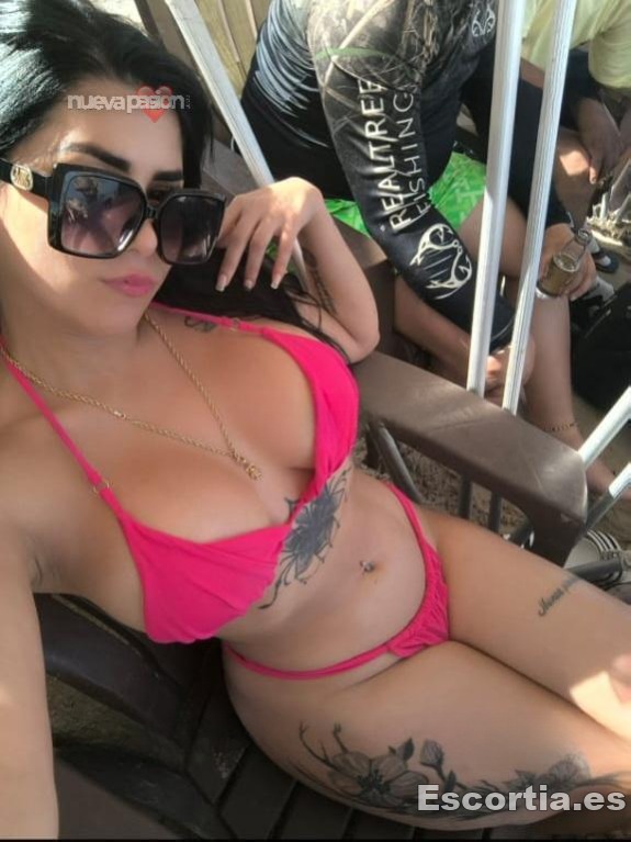 Puta 26 escort Adeje
