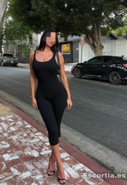 Señorita brasileña 25 escort L'Aldea