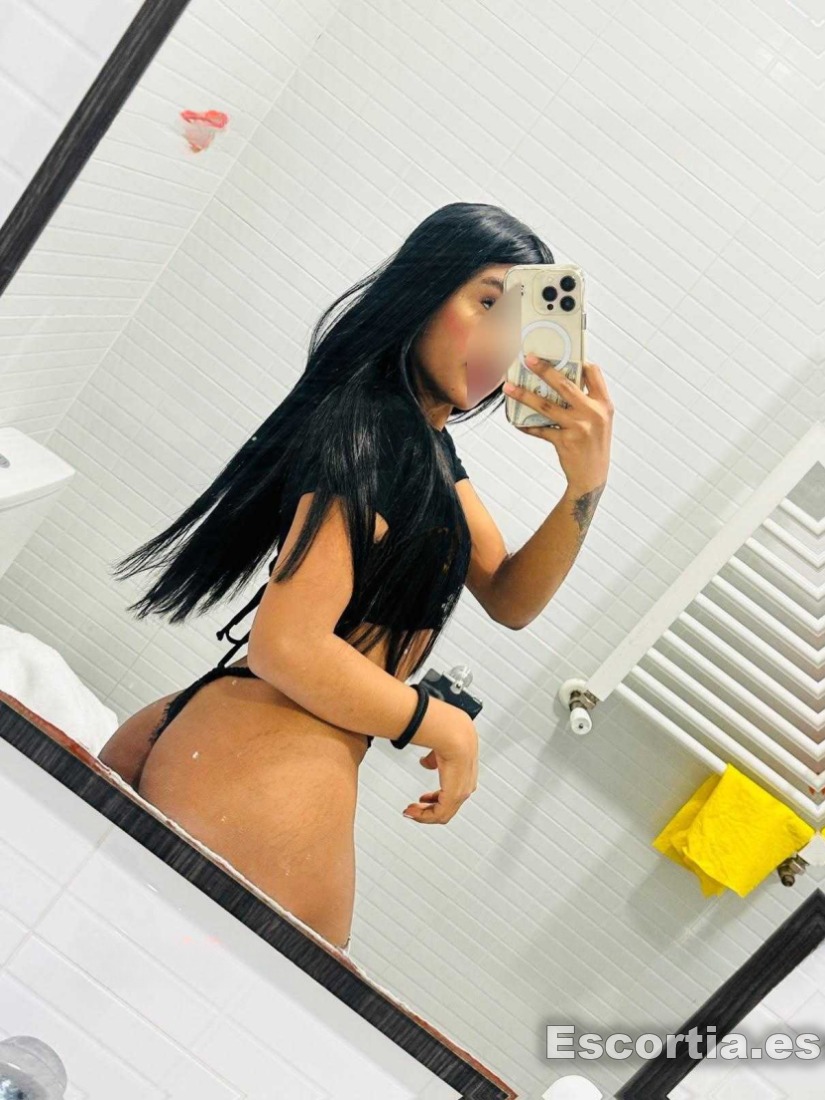 Elena photo 2