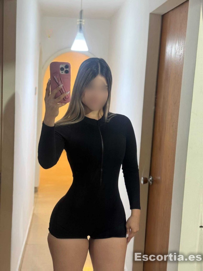 Escort venezolana 23 photo 6
