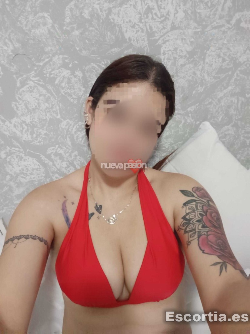 Escort latina 28 photo 3