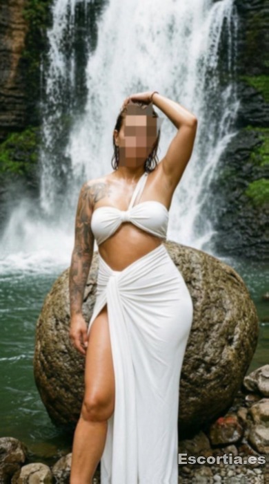Diana Horny photo 2