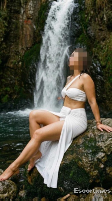 Diana Horny photo 3