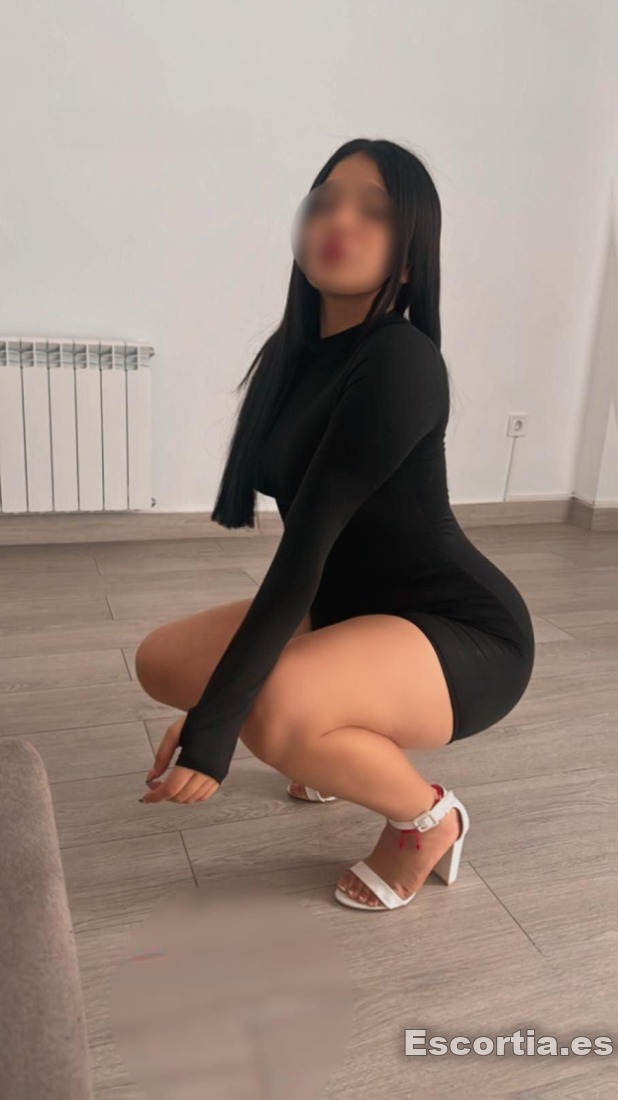 Emma photo 3
