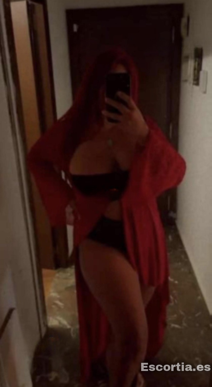 Vanina escort Vitoria-Gasteiz