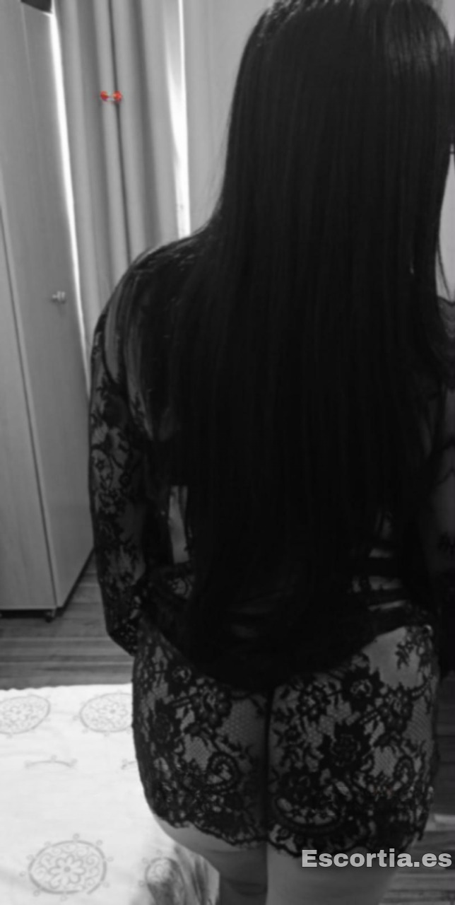 Señorita latina 40 photo 2