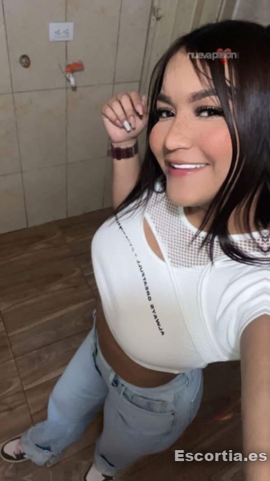 Puta venezolana 20 photo 2