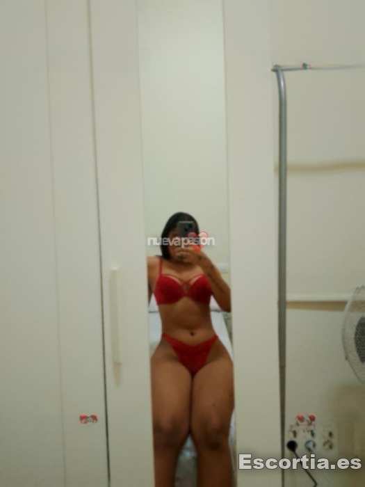 Sara photo 4