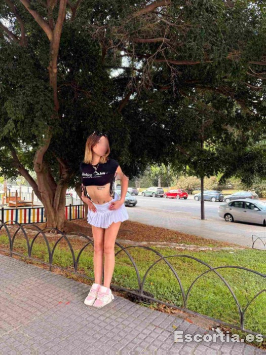 Valentina photo 4
