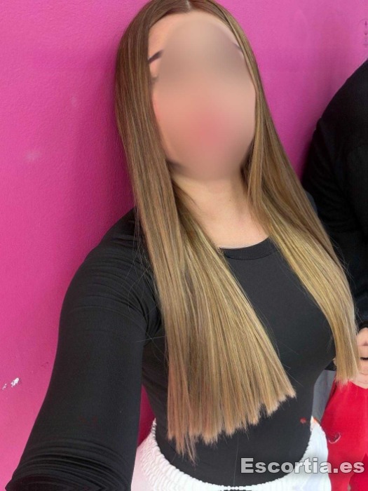 Escort latina 26 photo 8