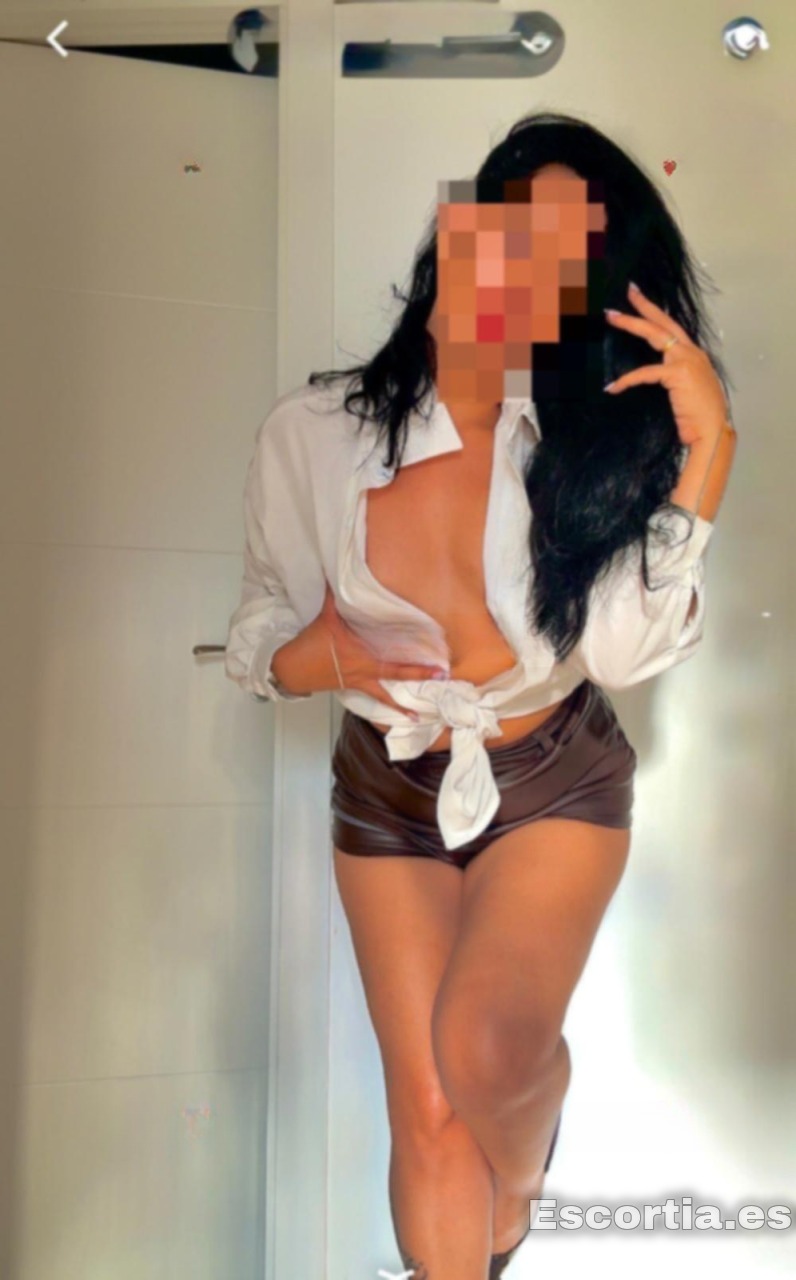 Puta latina 28 escort Madrid