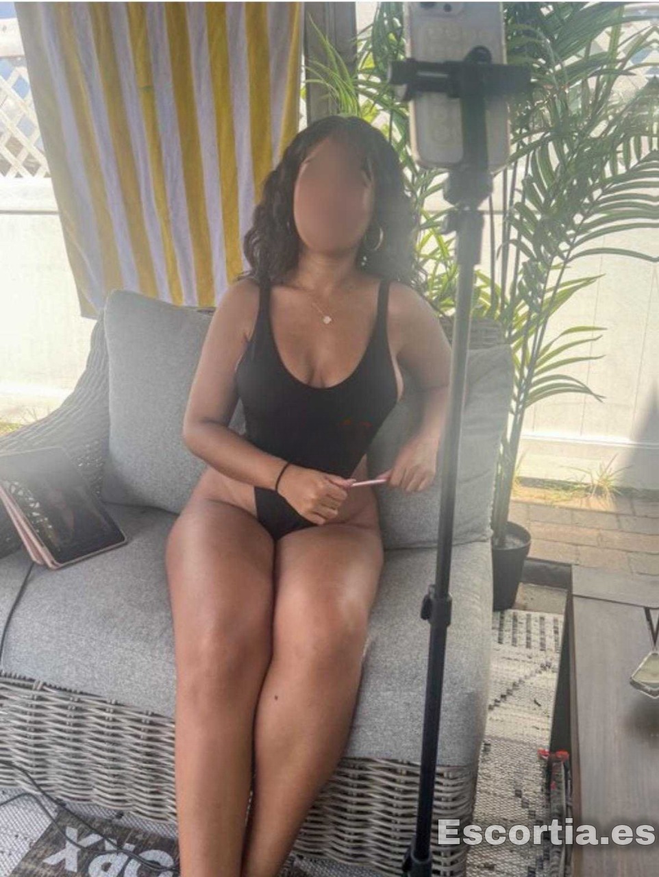 Señorita 25 escort Huelva