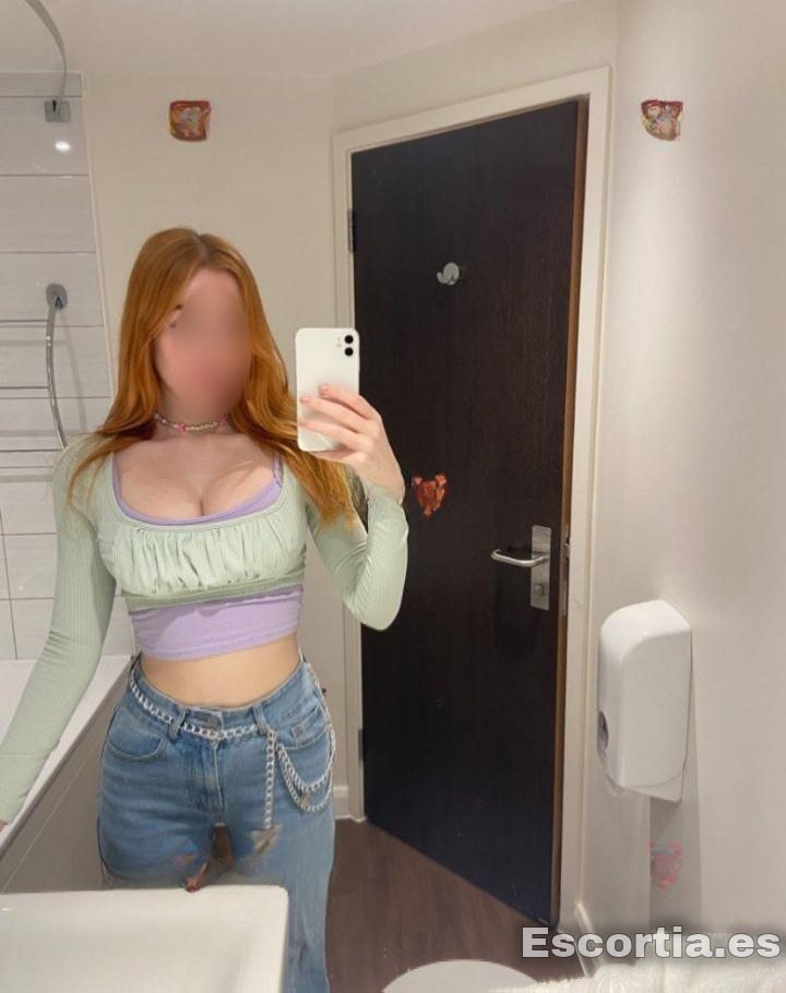Natacha escort Ares