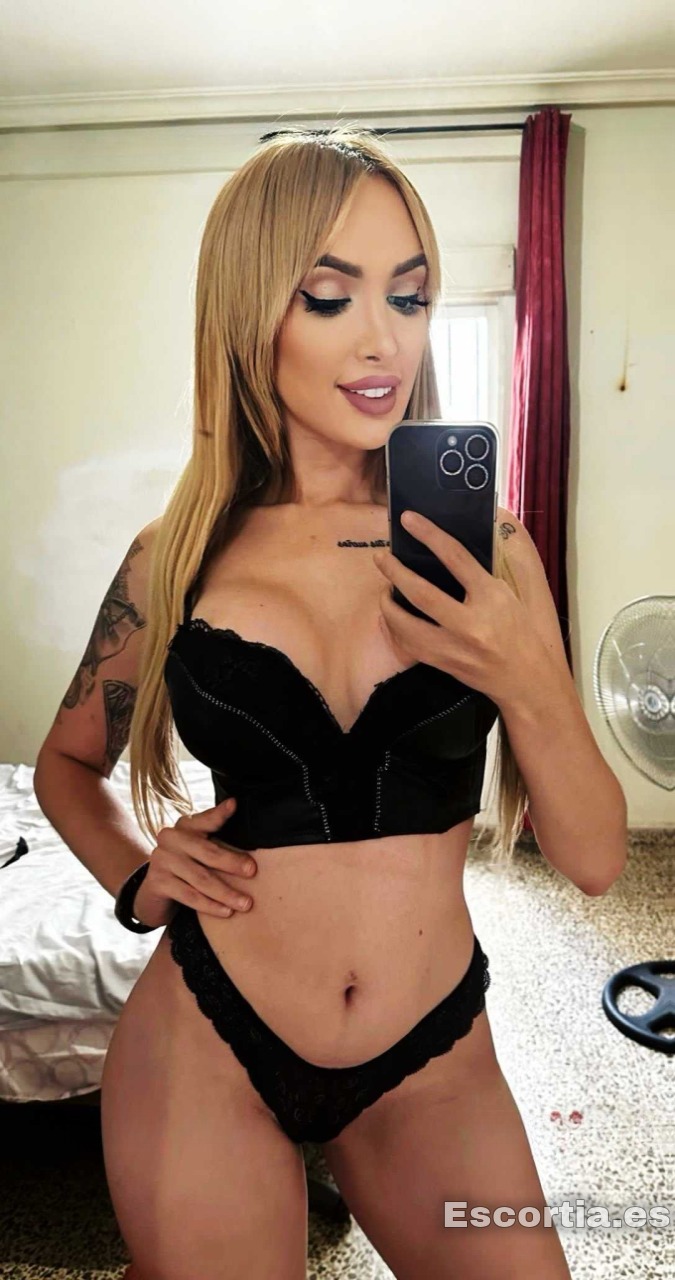 Ambar photo 3