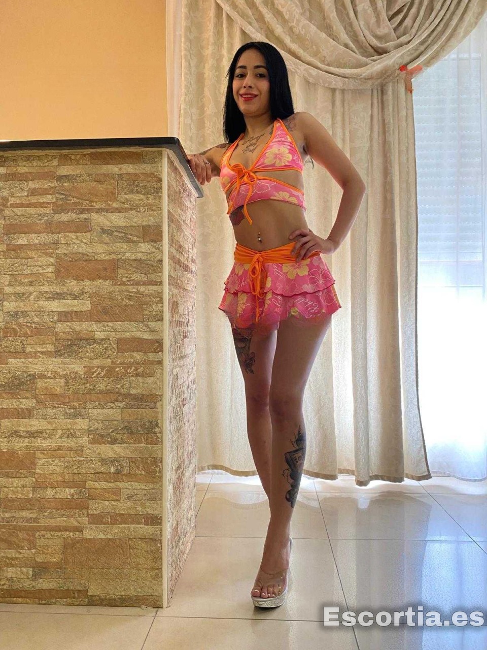 Escort colombiana 22 photo 2