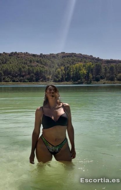 Camila escort 