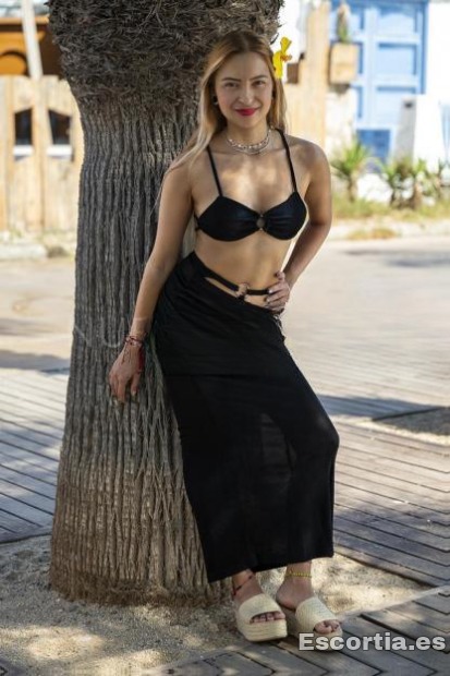 Tania photo 3