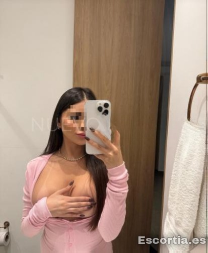 Victoria photo 2